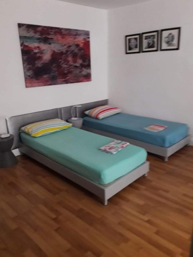 Hotel Spazio à Naples Extérieur photo